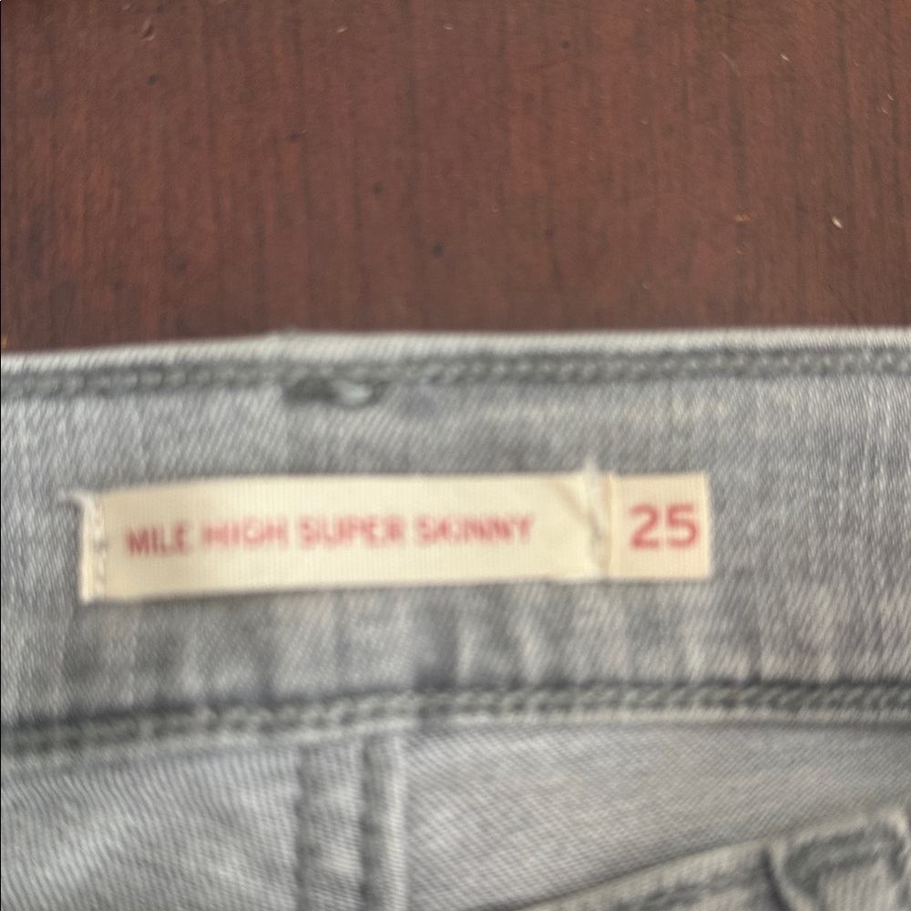 Levi Mile High Super Skinny Gray Women's Jeans Si… - image 6